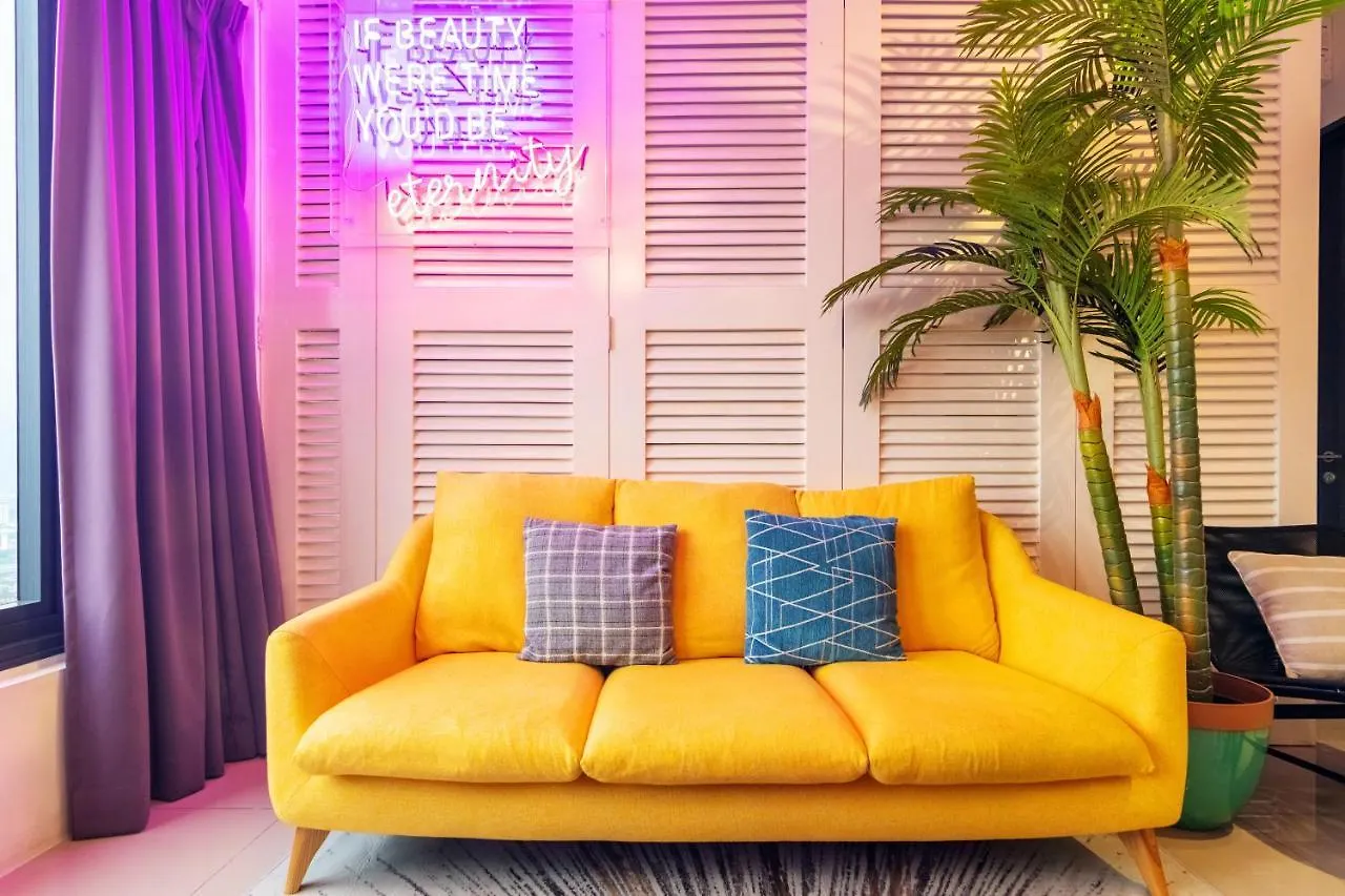 Tropicana 218 Macalister X Airlevate Suites George Town Apartment
