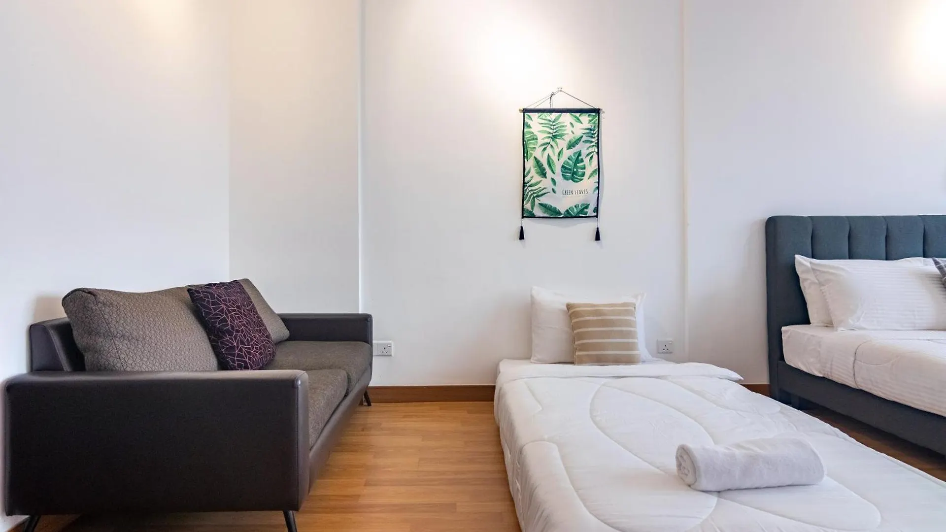 Tropicana 218 Macalister X Airlevate Suites George Town